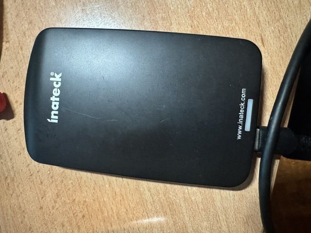 SATA to USB external hard drive enclosure, closed